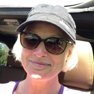 Meet your Posher, Tracey